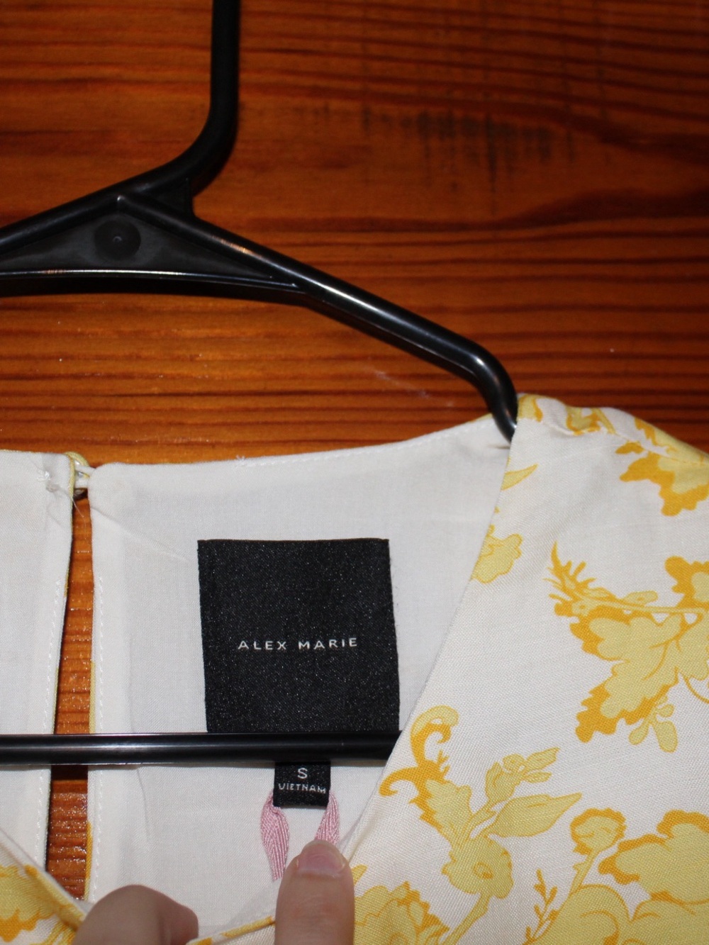 Alex Marie Yellow & White Floral Sleeveless Top - Picture 3 of 4